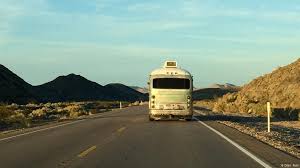 Gegen die frau, die das verfahren ins rollen brachte, läuft ebenfalls ein ermittlungsverfahren. Ee Uu Sismo De Magnitud 6 5 Sacude El Desierto De Nevada El Mundo Dw 15 05 2020