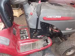 Lawn tractors, also known as riding mowers, are used to quickly and. How To Crank And Put In Gear For A 1998 Craftsman Lt2000 Fixya