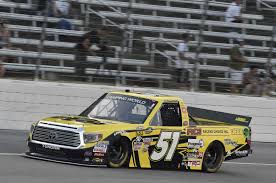The trucks produce some of the best racing in all the nascar series! How To Make An Interesting Art Piece Using Tree Branches Ehow Fahren