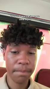 Carlos.poole (@carlos3_._)