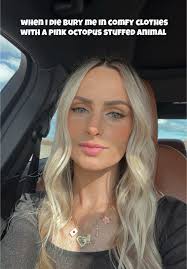 Navigating Dog Grief: A Tribute to Our Beloved Pets