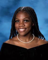 Magnolia High School lists scholarship information for seniors