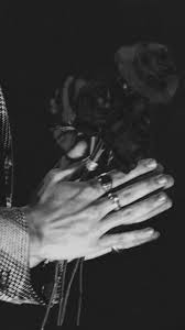 Black And White Harry Styles Harry Styles B W Aesthetic Black And White Aesthetic White Aesthetic Black Aesthetic Wallpaper