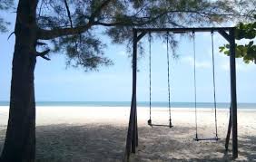 Hasil gambar untuk Pantai lalang