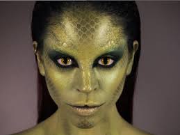 Pin By Paul Pedersen On Reptile Dragon Makeup Medusa Makeup Animal Makeup Dragon Makeup