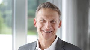 Sanofi hires ex-Roche executive John Reed to replace retiring Elias  Zerhouni as R&D chief