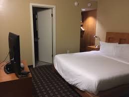 Check out an event or a game at oracle park, and consider making time for. La Luna Inn 79 Photos 170 Reviews Hotels 2599 Lombard St San Francisco Ca Phone Number