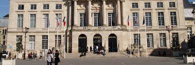 Pour les déplacements urbains, le réseau sitac 3 fonctionne du lundi au samedi et est composé de huit lignes de jour, qui toutes, de jour et de soirée, passent. Conseils Citoyens Ville De Chalons En Champagne