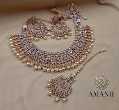 Buy The Latest Pakistani Jewellery With A Variety Of Styles And Patterns From Our Onl In 2020 Indian Bridal Jewelry Sets Indian Jewelry Sets American Diamond Jewellery