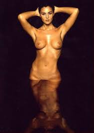 Monica Bellucci Full-Frontal Naked Photo-shoot! Porn Pic - EPORNER