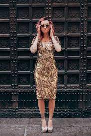 Usually, people think of combining red dresses with a single color shoe like silver or gold. What Color Shoes With Gold Dress Six Suggestions That Work Stylecheer Com