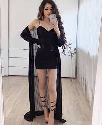 فاشن وجمال On Instagram جمالهم يفتن اللي حابين فساتين ناعمه وانيقه للعيد واسعارها حلوه حياكم Chic Prom Dresses Ball Dresses Pretty Prom Dresses