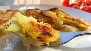 Filetti di merluzzo in padella con patate e pomodoro. Filetti Di Merluzzo Con Patate Croccanti Ricetta Golosa