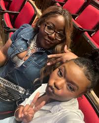 Mommy & her girl ❤️🥊 Fight night