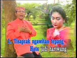Nov 12, 2017 · tanda satia. Lirik Lagu Nining Meida Potret Manehna Feat Adang C Lirikter
