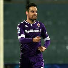 Come di consueto la redazione di fiorentina.it vi dà la possibilità di giudicare la prova di mister prandelli e dei calciatori viola, votando le nostre pagelle dei. Serie A Fiorentina Crotone 2 1 Pagelle Castrovilli E Bonaventura Volano Eduardo Henrique Flop Eurosport