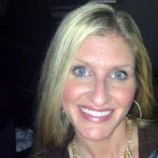 Aimee Hynes's Instagram, Twitter & Facebook