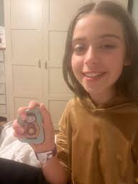 My wee one found this rock down at strathclyde park yesterday and has  brought it home to live in her book case 💛 a little act of kindness has  put a smile