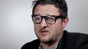 Frank Rogozienski's Instagram, Twitter & Facebook