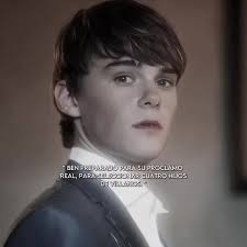 #FANFICEDIT ❝ Theodore Pan o Theo como lo apodaron, era hijo de Peter pan,  no el héroe común de los niños perdidos, no. Era el hijo del villano más  temido en once upon time, su segundo hijo y el más ...