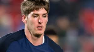 Lee Camp: Birmingham City sign Cardiff City goalkeeper