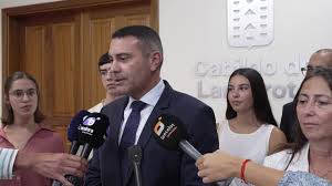 El Cabildo de Lanzarote recibe a los mejores expedientes académicos de la  provincia de Las Palmas