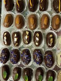 Orange Chocolate Stuffed Dates Almond Stuffed Dates Caramel Stuffed Dates Rose Stuffes Dates Mint Choco Date Recipes Desserts Ramadan Desserts Chocolate Sweets