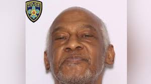 Baton Rouge Police are searching for Richard Stinson, who is suspected of  killing 68-year-old Rose Davallier in her home.  https://www.wbrz.com/news/baton-rouge-police-searching-for-suspect-in-killing-of-68-year-old-woman-in-home