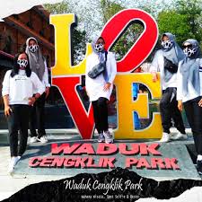 Demikianlah informasi tentang harga tiket masuk jatim park 1, semoga informasi ini dapat berguna dan bermanfaat untuk kalian yang sedang mencari informasi tentang tempat ini, terima kasih juga telah. Waduk Cengklik Park Home Facebook