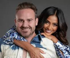 Cine Este Tatăl Biologic Al Prințului Harry. Casa Regală Ar Fi încercat Să  Mușamalizeze Povestea