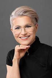 Dr. Anna Nagy und ihr Team