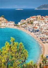 Samos is a greek island in the eastern aegean sea, south of chios, north of patmos and the dodecanese, and off the coast of western turkey,. Kokkari Samos Pejzazhi Italiya