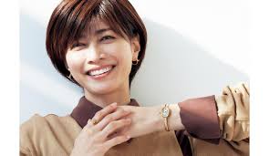 カルティエ ベニュワール 芸能人