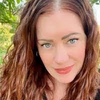 Tracie Webb's Instagram, Twitter & Facebook