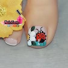 Diseño de uñas con varios co. Nails Ivette Posts Facebook