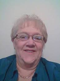 Mary Rinearson's Instagram, Twitter & Facebook