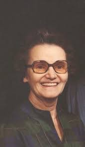 Helen Ledbetter's Instagram, Twitter & Facebook