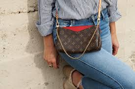 They may feel rough and stiff. How To Authenticate Louis Vuitton Diamond Banc