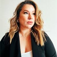 Julia Delgadillo's Instagram, Twitter & Facebook