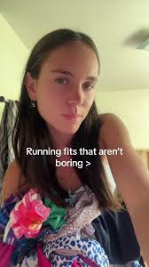 Vibrant Running Fits to Express Your Style