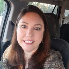 Happy Friday! For our WC Connection this week, we are excited to feature  Lisa Sheffey, a reading specialist at Summerside Elementary! 👏 Hometown:  Amelia, Ohio Years at West Clermont School District: 16