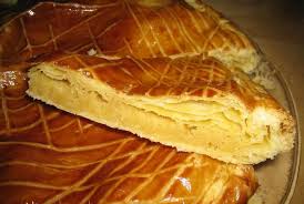 Recette Galette Frangipane Creme Patissiere Annonce Traditionnelle Mais Toujours Savoureus Recette Galette Frangipane Recette Creme Patissiere Recette Galette