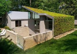 Gartenzaun Ziegelsteine Begrunte Wand Sichtschutz Vorgarten Dachkonstruktion Architekt Haus