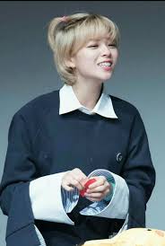 I M Her Manager Sana X Reader Female Kpop Girls Girl Crushes Korean Girl