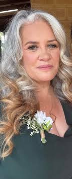 benefits of long hair and natural living