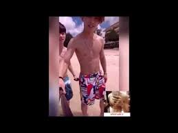 Besides, it can be our heaven on earth to look at the fascinating abs of a good looking man. Video Bobby Abs