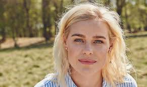 We would like to show you a description here but the site won't allow us. Pernille Blume Jeg Kunne Ikke Forsta Hvorfor De Andre Mobbede Mig Alt Dk