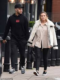 Here's a look back at how the couple. Perrie Edwards Goes On Lunch Date With Boyfriend Alex Oxlade Chamberlain In Cheshire Daily Mail Online
