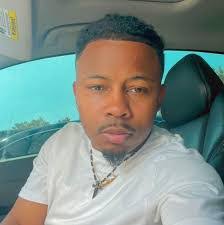 Rebekah Caudill's Instagram, Twitter & Facebook