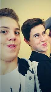 Jackie Ferro (jackieferro)